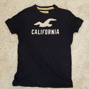Hollister tee XS